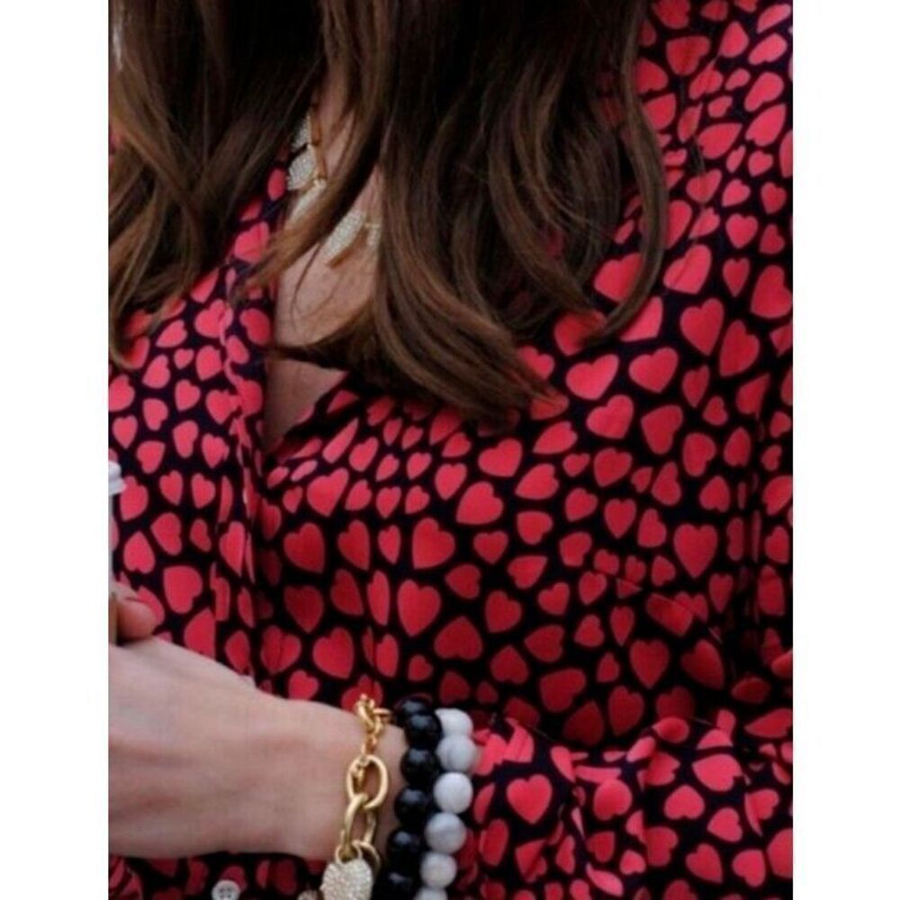 J. Crew Blouse Size 0 Silk Black Pink Button Front Pink Heart Print - Picture 2 of 9